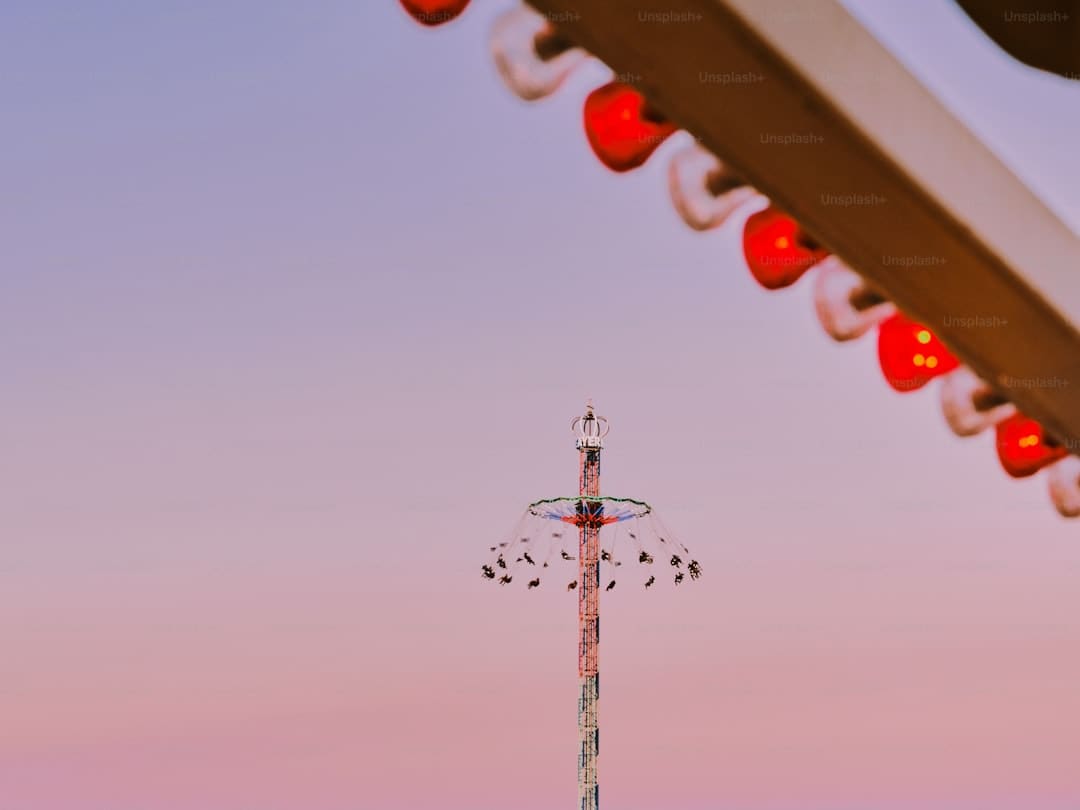 《白玫瑰》白板实在身份是什么 白板结局是什么？